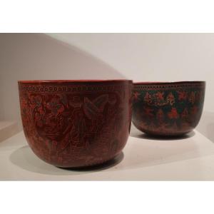 Two Burmese Lacquer Bowls, Mid-20th Century 