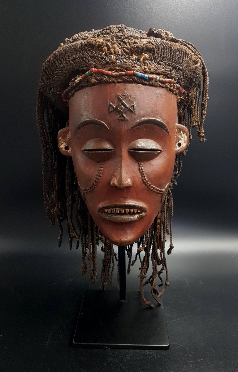 Mwana Pwo Mask, Tckokwe / Chokwe People, Drc