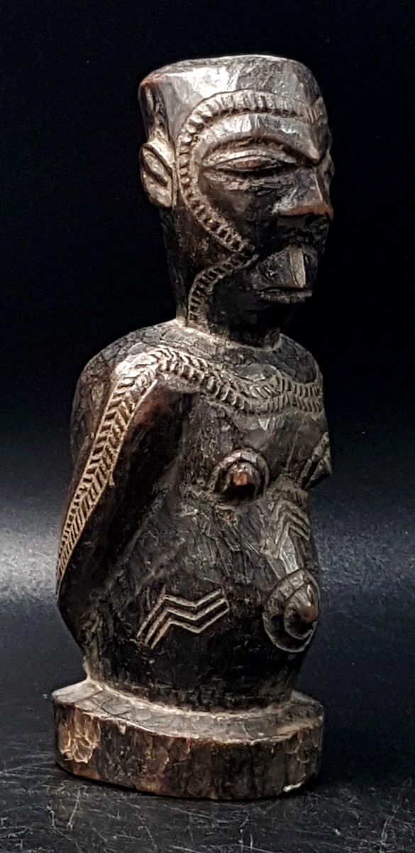 Figure de prisonnier, peuple Kuba, R.D.C.-photo-1