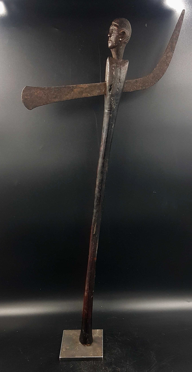  Hache cérémonielle, peuple LUGURU, Tanzanie