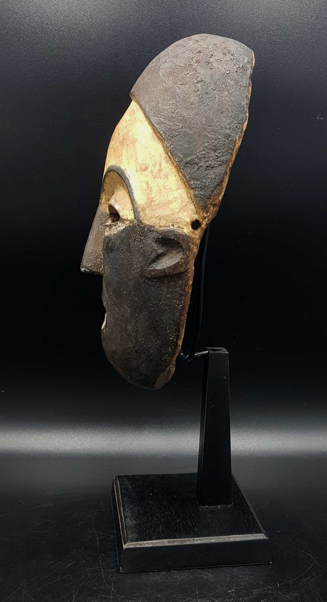 Masque Zande, R.D.C.-photo-1