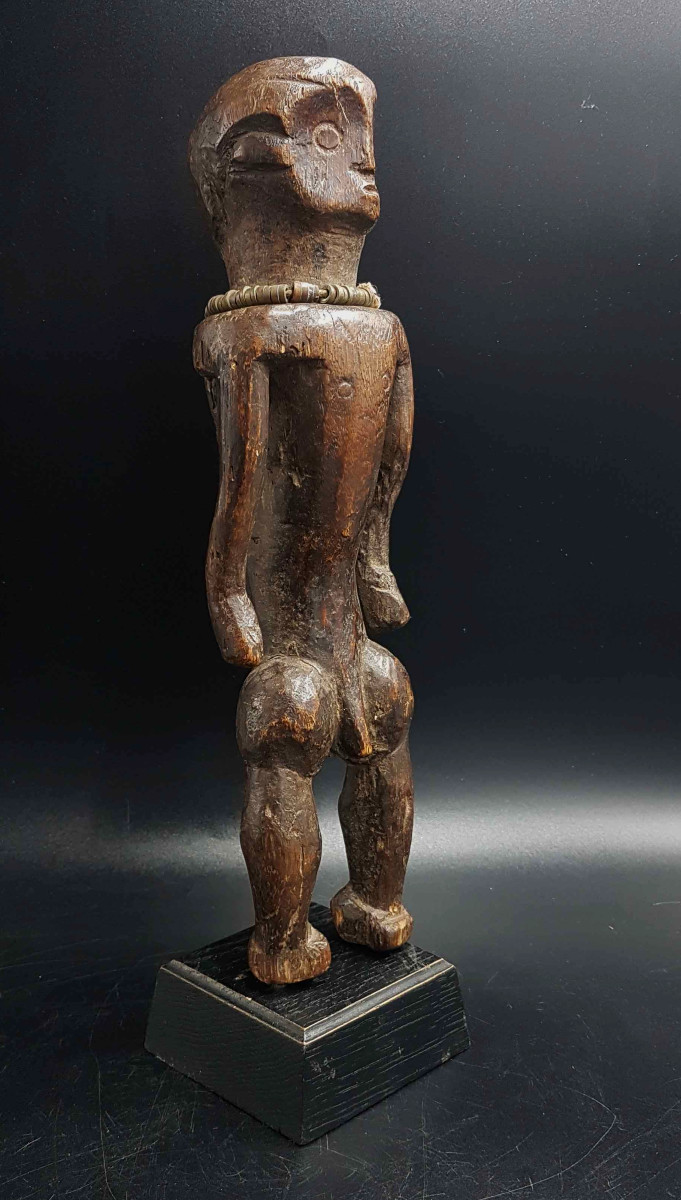 Statue Of The Ngbaka People, Drc 01-photo-2
