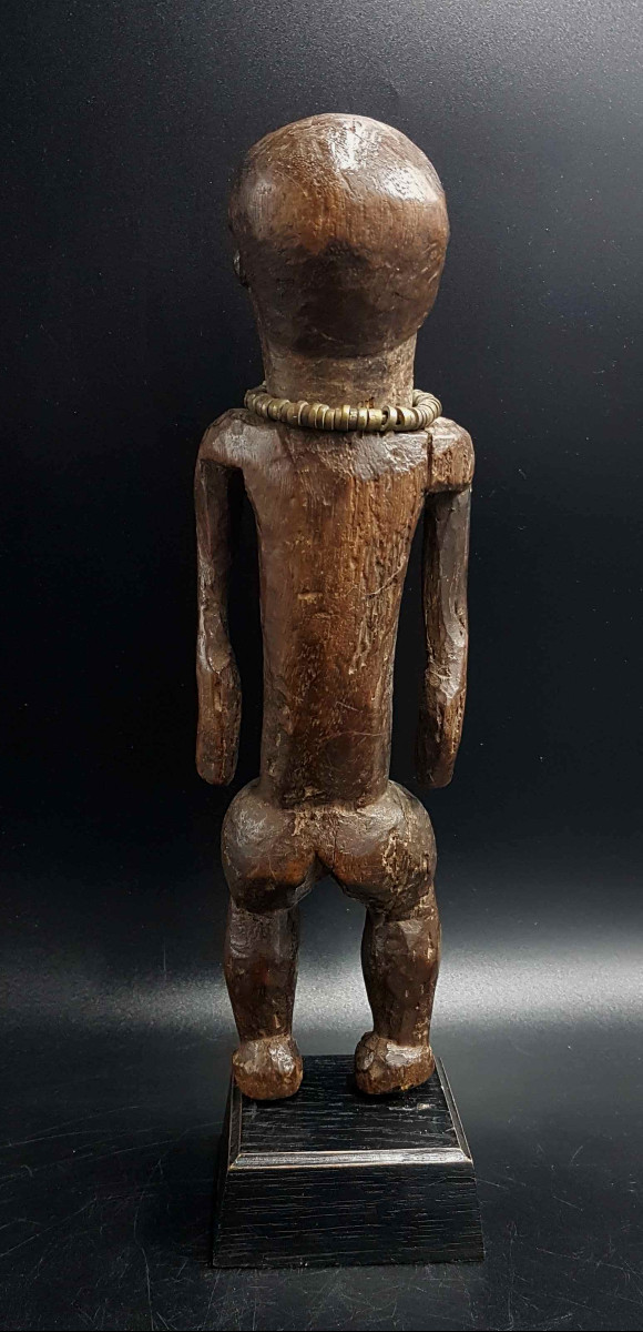 Statue Of The Ngbaka People, Drc 01-photo-4