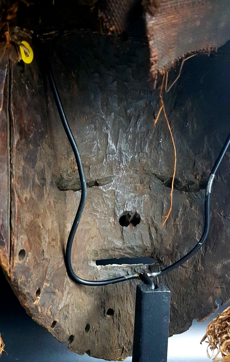 Masque « Nganga Ngombo » , peuple Pende, R.D.C.-photo-3