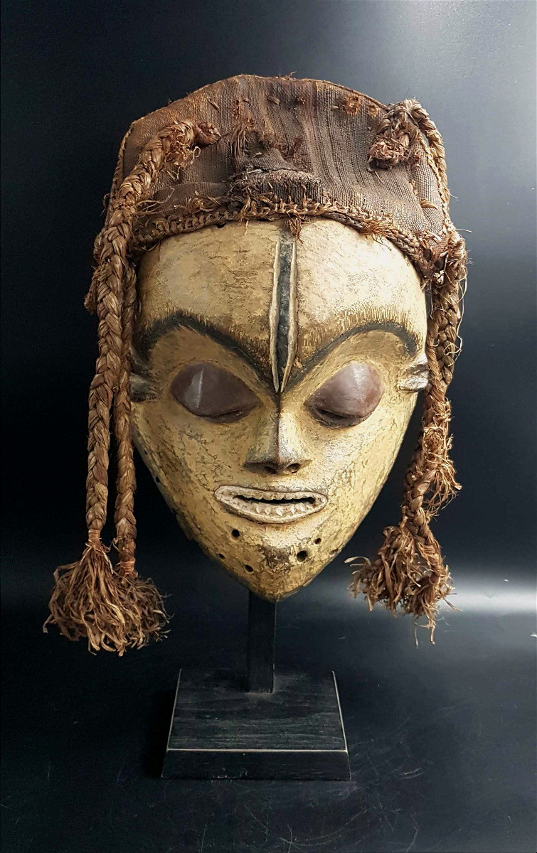 Masque « Nganga Ngombo » , peuple Pende, R.D.C.