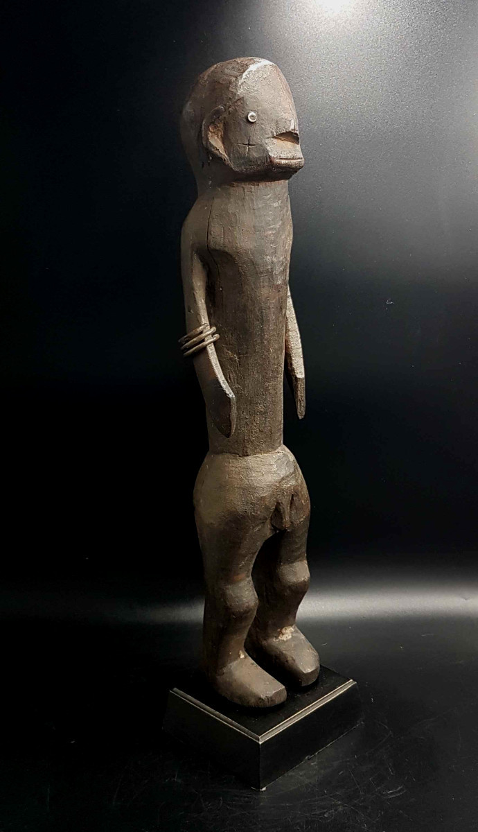 Statue Of The Ngbaka People, Drc 02-photo-2