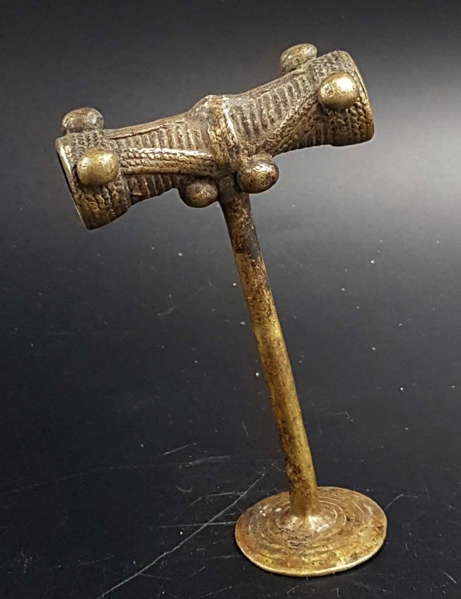 Bague à priser, peuple Tiv, Nigeria 01