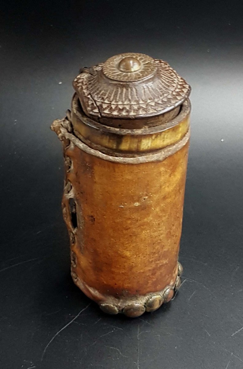 Box, Zafimaniry People?, Madagascar