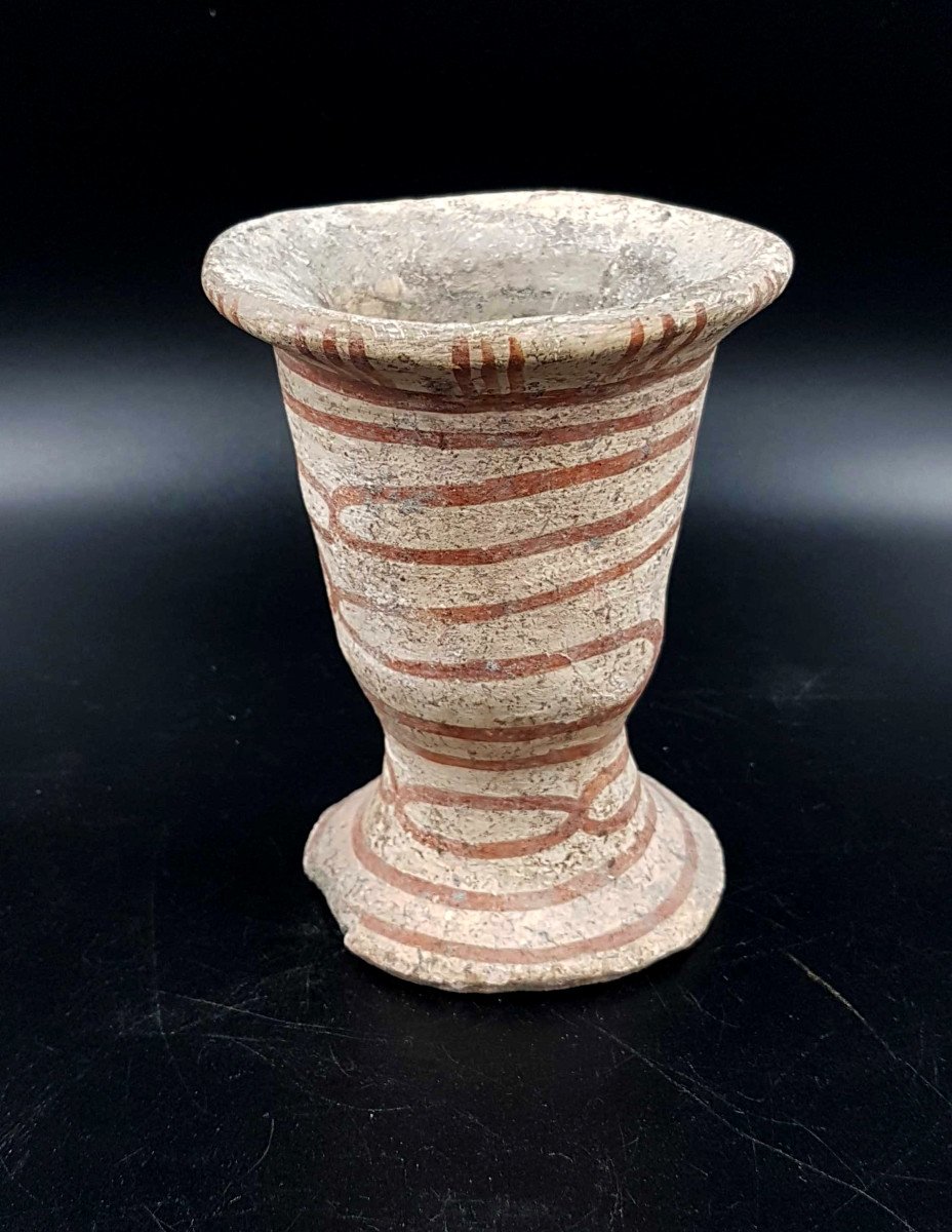 Terracotta Cup, Ban Chiang, Thailand, (-2500, -1000 Bc)-photo-1