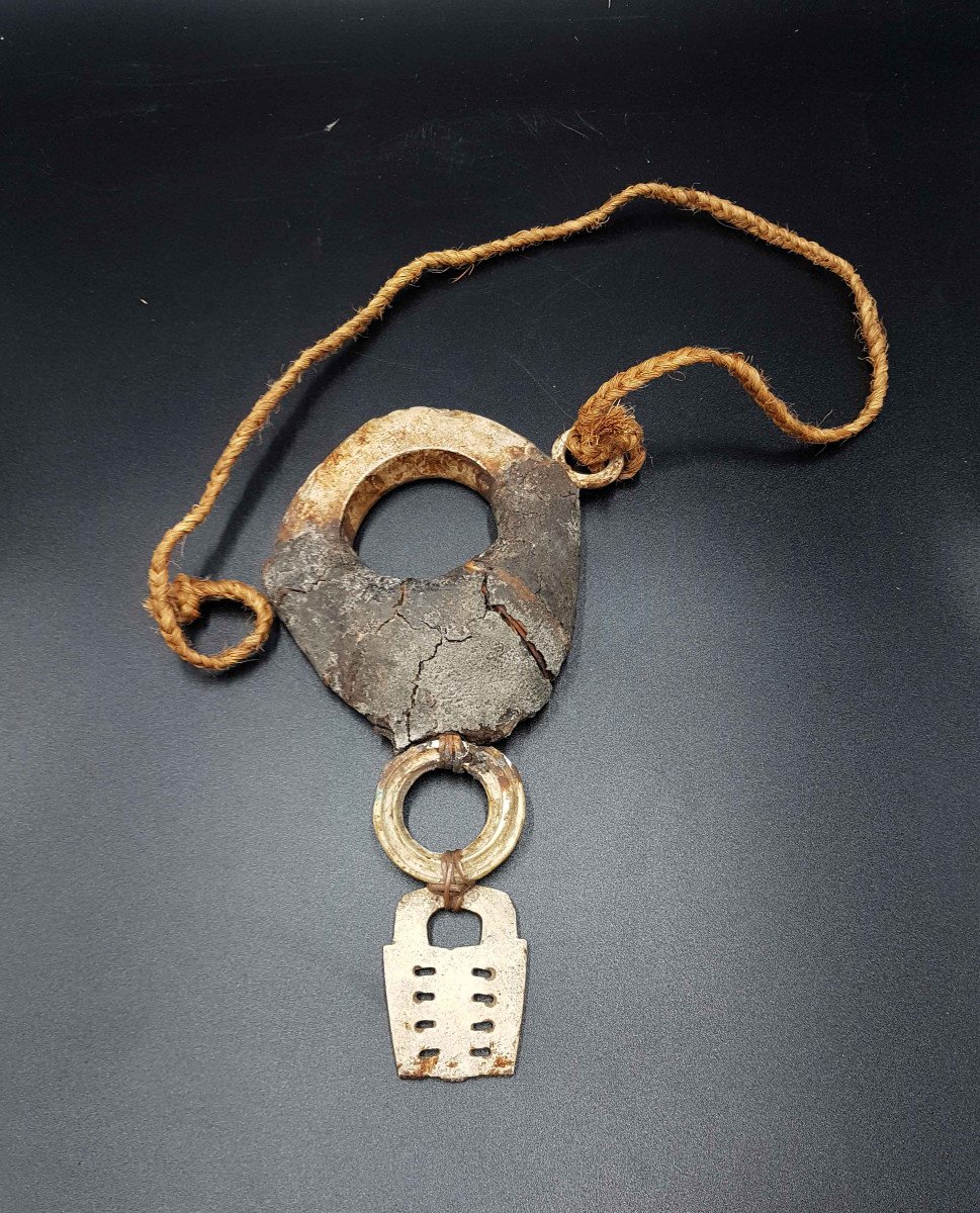 Pendentif de dignitaire "Poata Bakiha", Iles Salomon