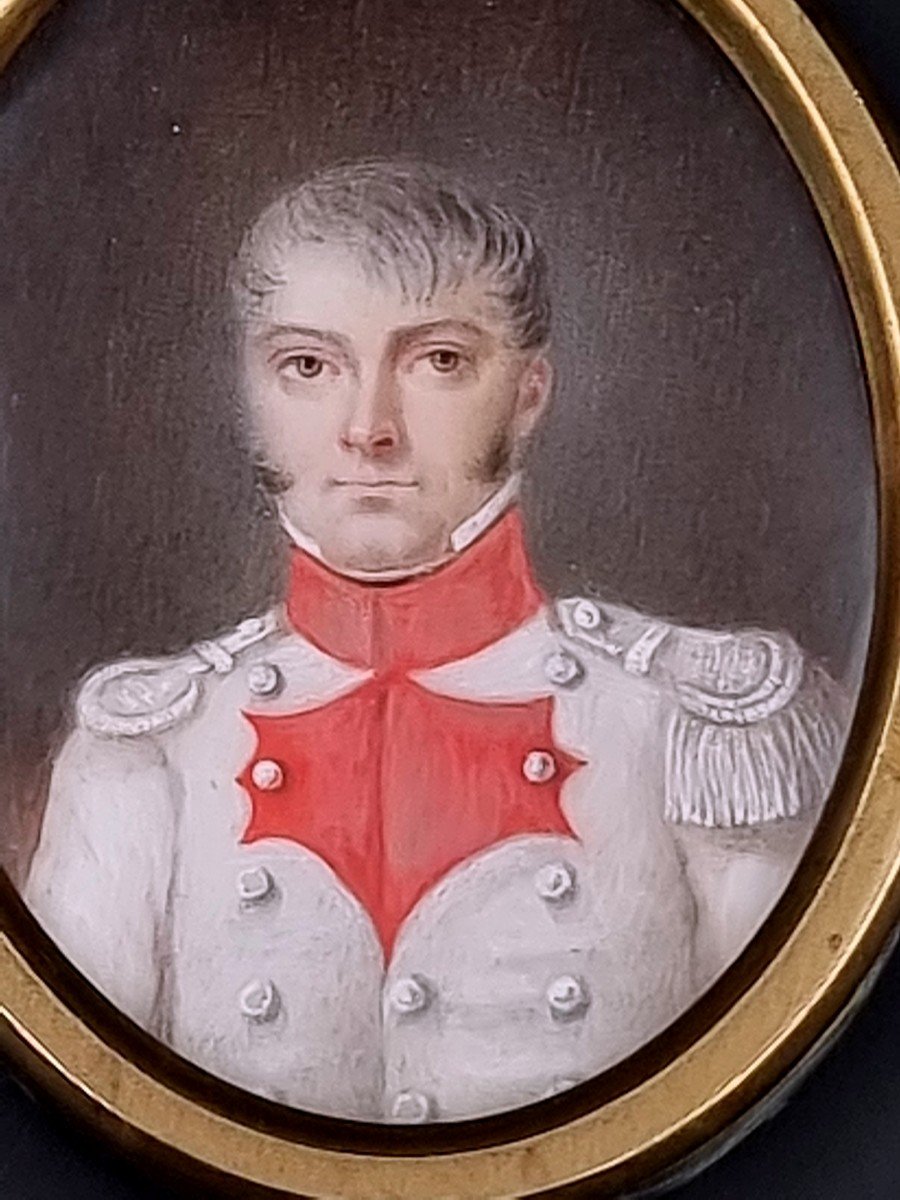 Miniature d'Un Officier Français  Premier Empire En Uniforme Militaire Blanc Et Rouge Napoléon-photo-3