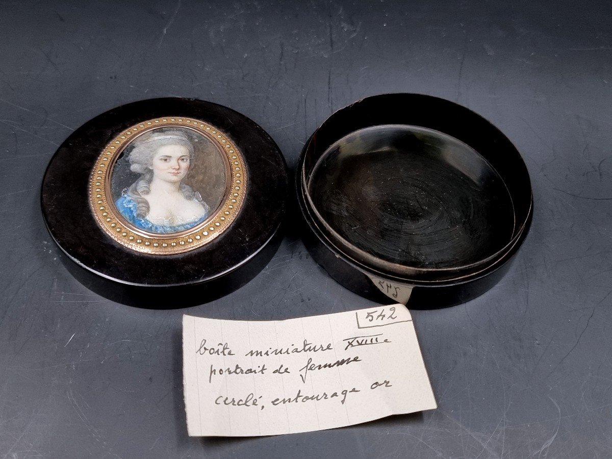 Circular Box Comprising A Miniature Portrait Of A Woman From The 18th Century Two-tone Gold Str-photo-4