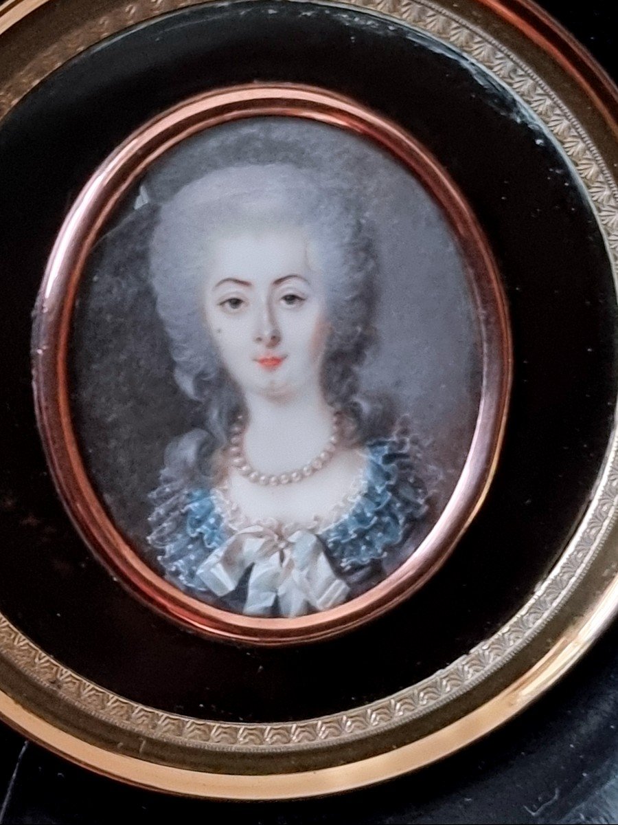 Miniature Femme Au Collier De Perles époque XVIIIe Siècle -photo-2