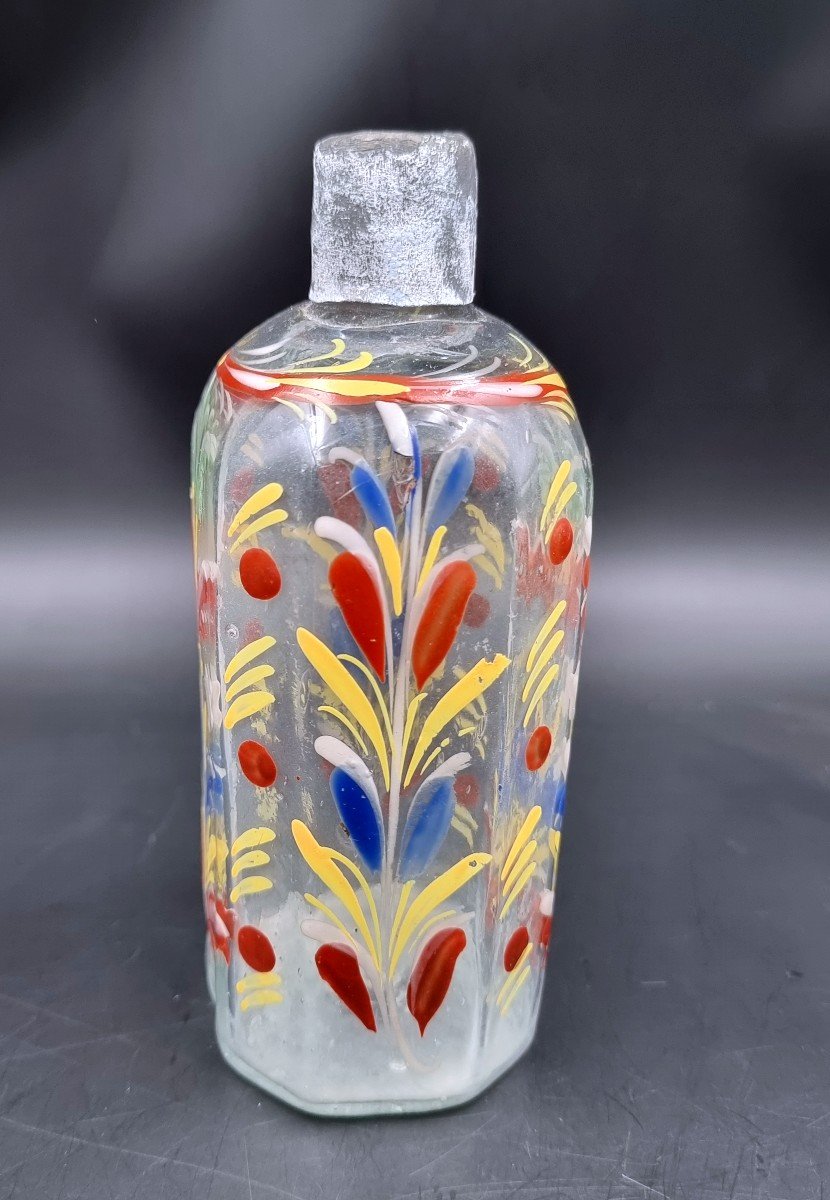 Enamelled Glass Bottle With Scrolls And Flowers 18th Century Swiss Or Eastern France-photo-4