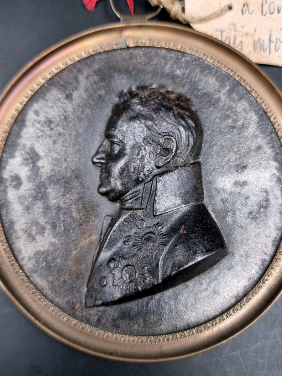 Ironwork Medallion Probably Russian A Man Wearing Decorations Empire Period-photo-2