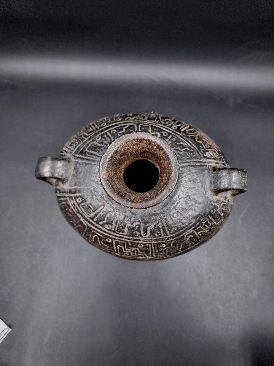 Pre-columbian Globular Vase Chimu Culture Peru Black Terracotta Two Small Handles -photo-3