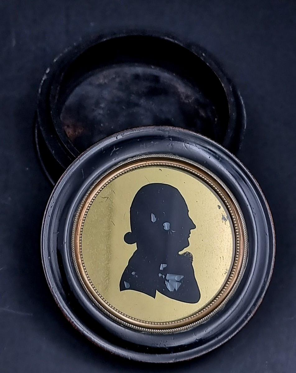 Box Lid Decorated With The églomisé Profile Of A Man, Late 18th Century, Louis XVI Period-photo-2