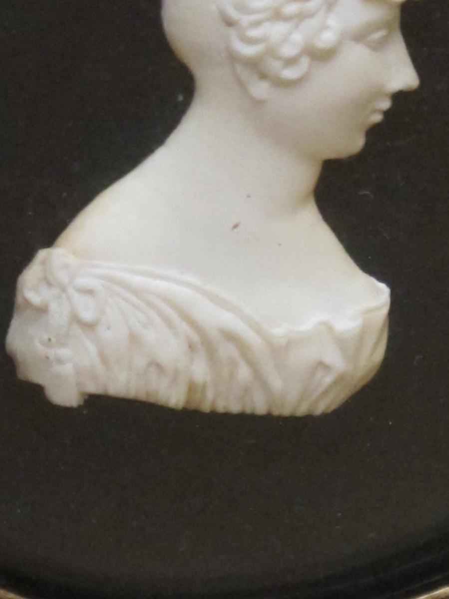 Profile Of Young Girl In Ivory Carved 1830-photo-4