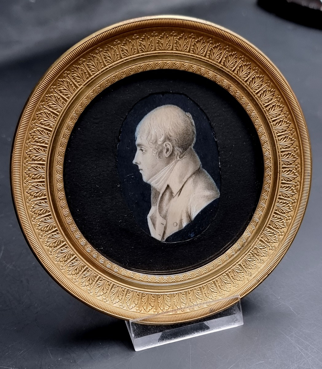 miniature portrait d'homme en grisaille dans un cadre en bronze doré époque XIXème siècle-photo-4