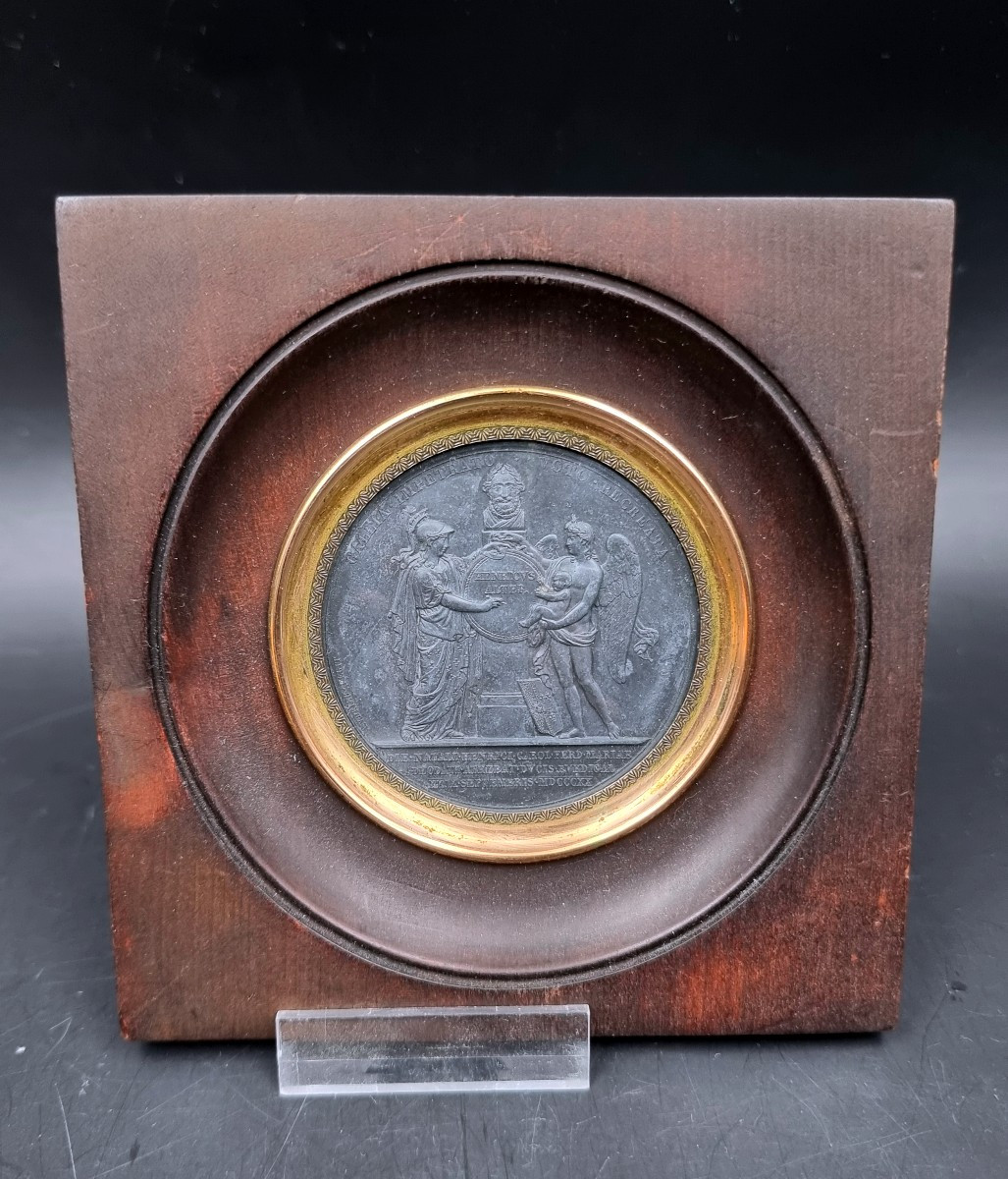 Medal Commemorating The Birth Of The Duke Of Bordeaux (1820) 