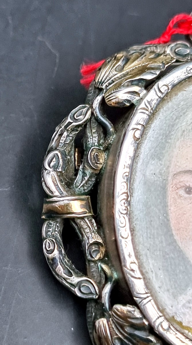 Silver Brooch With Miniature Portrait Of A French Soldier Ancien Régime Louis XVI-photo-4