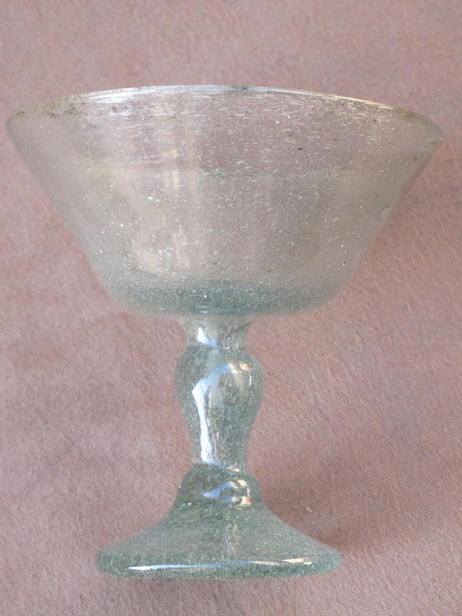 Cup Freestanding Glass Era XVIII Century Extremely Bubbly-photo-2