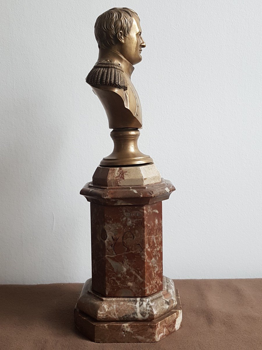 Buste En Bronze De Napoléon Socle En Marbre  Finement Ciselé Beaux Détails Sculpture Statue-photo-1