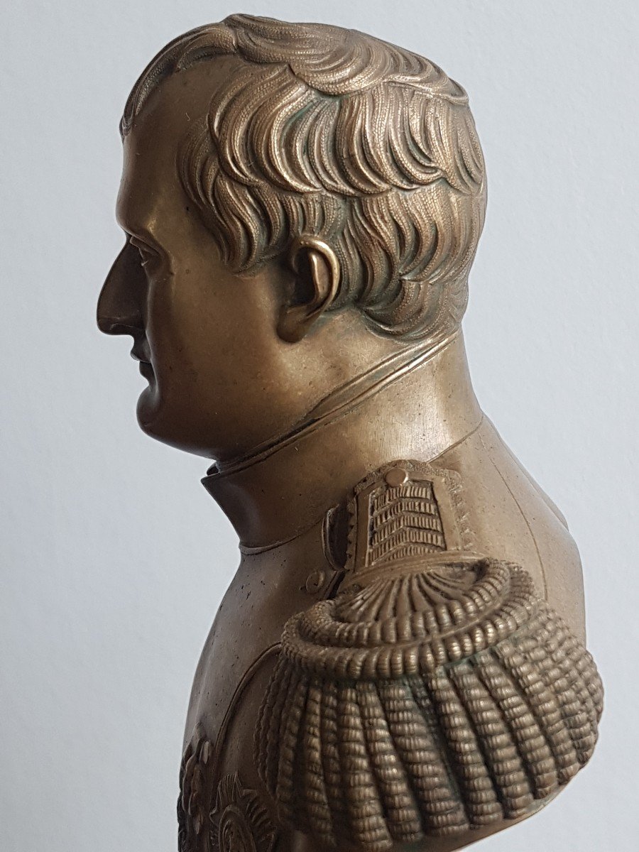 Buste En Bronze De Napoléon Socle En Marbre  Finement Ciselé Beaux Détails Sculpture Statue-photo-6