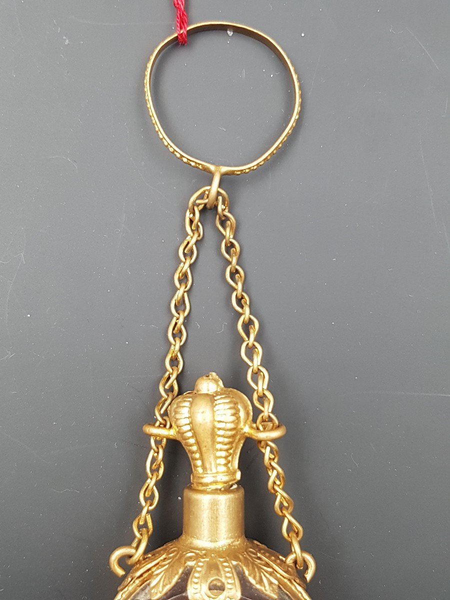 Perfume Bottle In Golden Brass And Mirror Napoleon III Complete XIX E Century-photo-1
