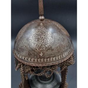 Casque Oriental  Dit Kulah Khud, Empire Ottoman En Fer Gravé d'Inscriptions