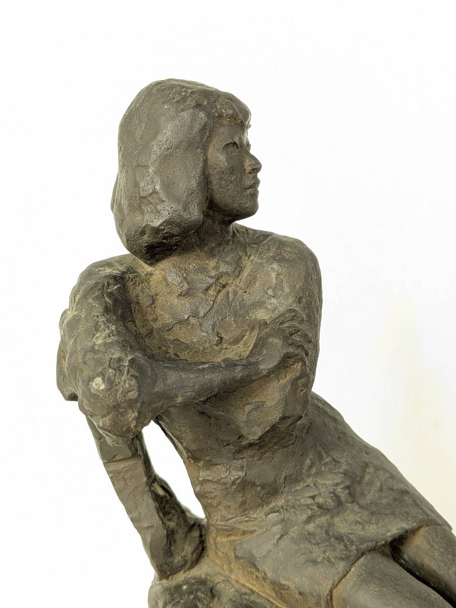 Jeune femme accoudée. Bronze circa 1960 #722-photo-4