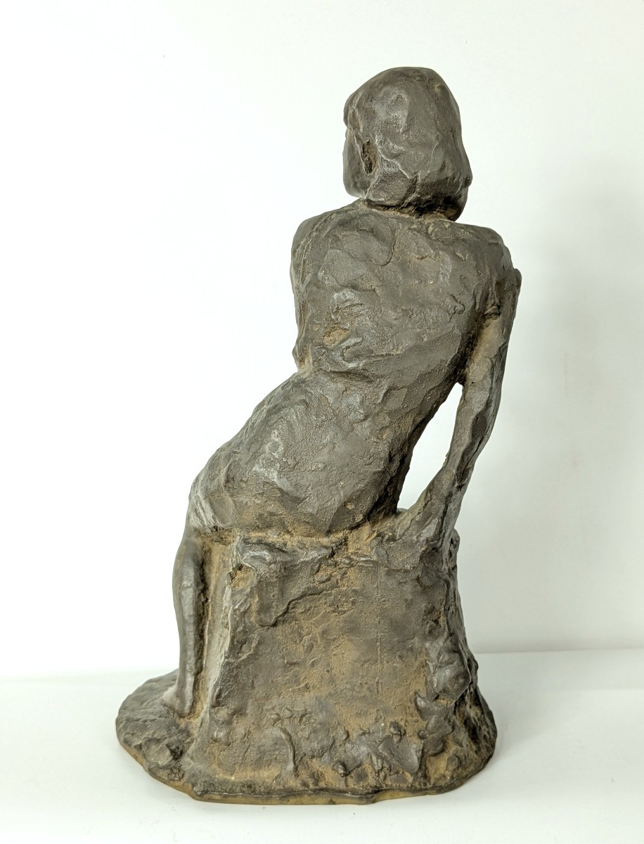 Jeune femme accoudée. Bronze circa 1960 #722-photo-2