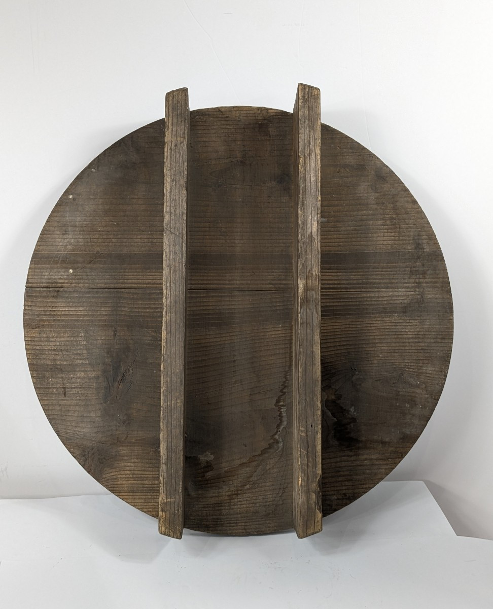 Circular Base - Wabi Sabi - Japan, Early 20th Century - Studio Atmosphere #2-photo-2