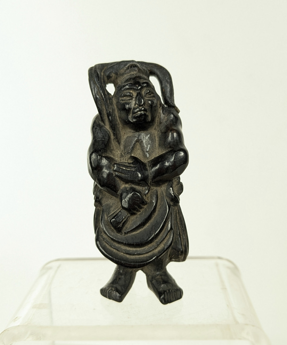 Netske With Monk Motif - Late 19th Century Wood