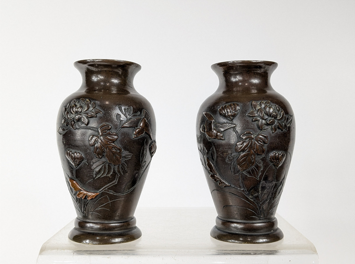 Pair Of Miniature Vases - Bronze Meiji Period