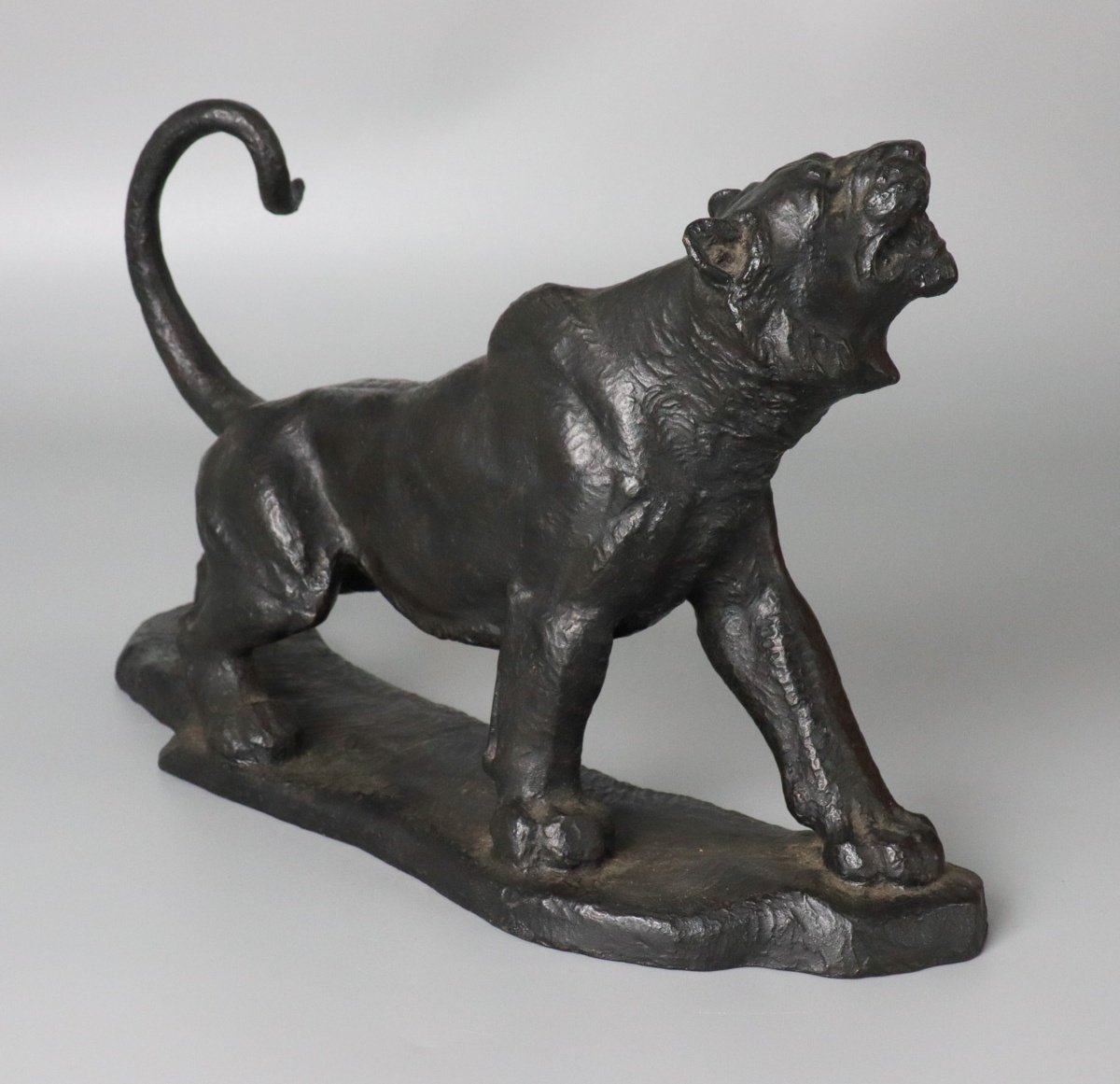 Tiger Bronze – Miyaji Torahiko, Japan, 1942-photo-5