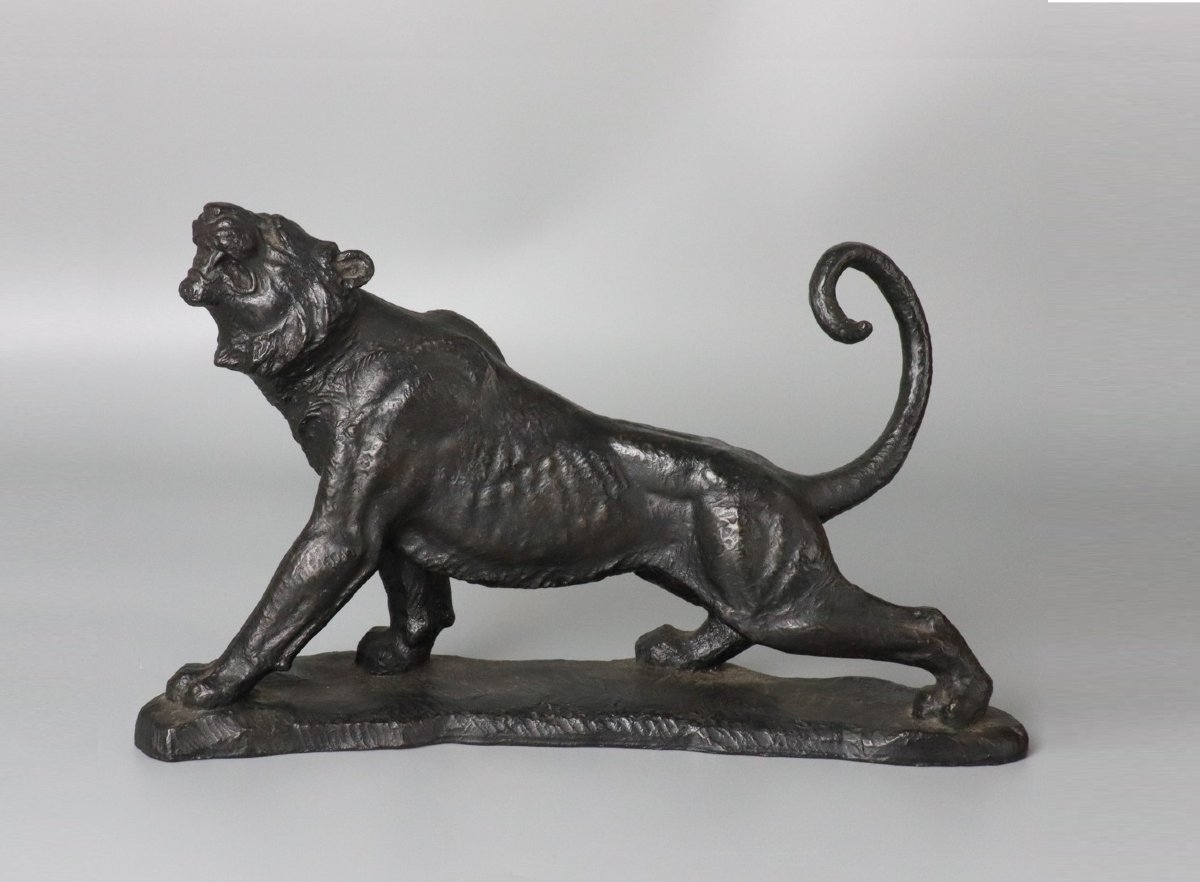 Tiger Bronze – Miyaji Torahiko, Japan, 1942