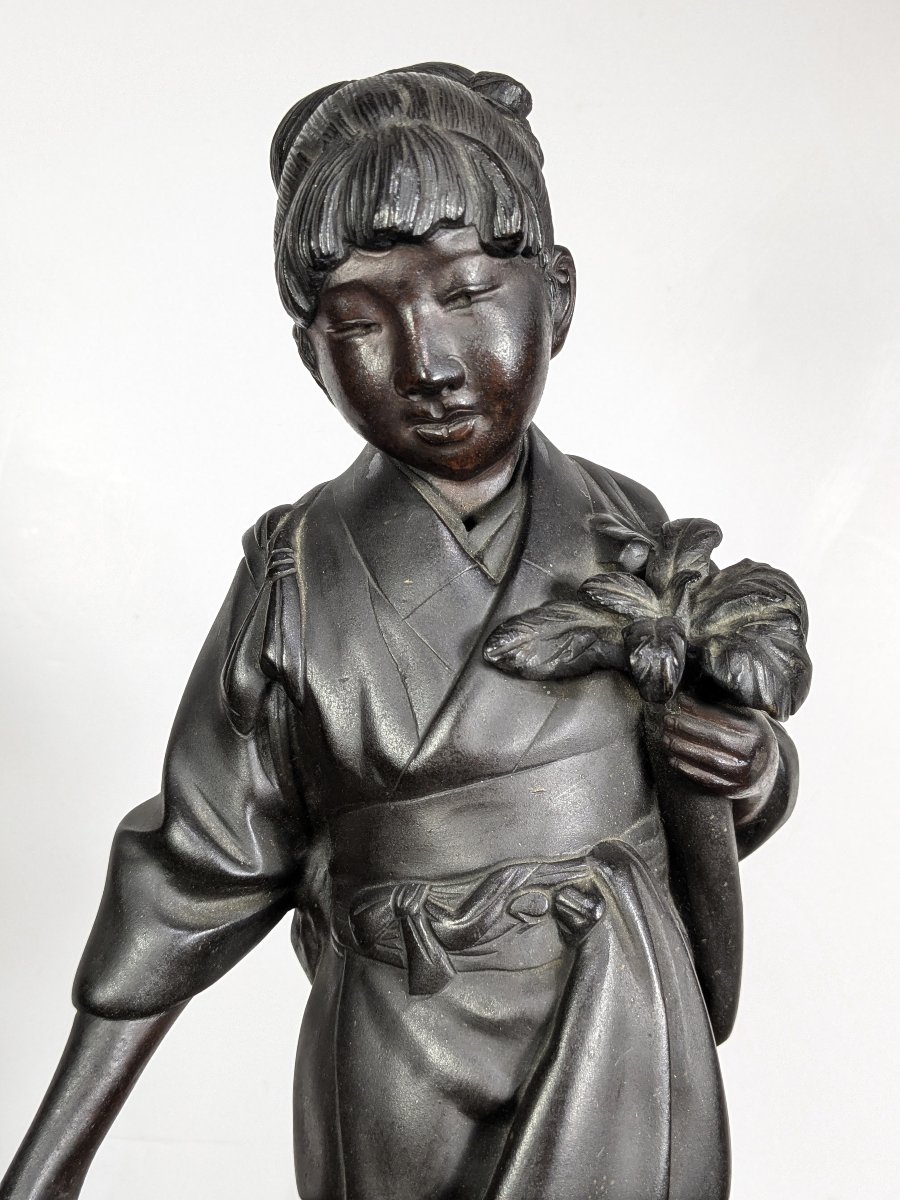 Jeune fille au panier d’anguilles - bronze fin ére Meiji ou Taisho - circa 1900-1920-photo-2