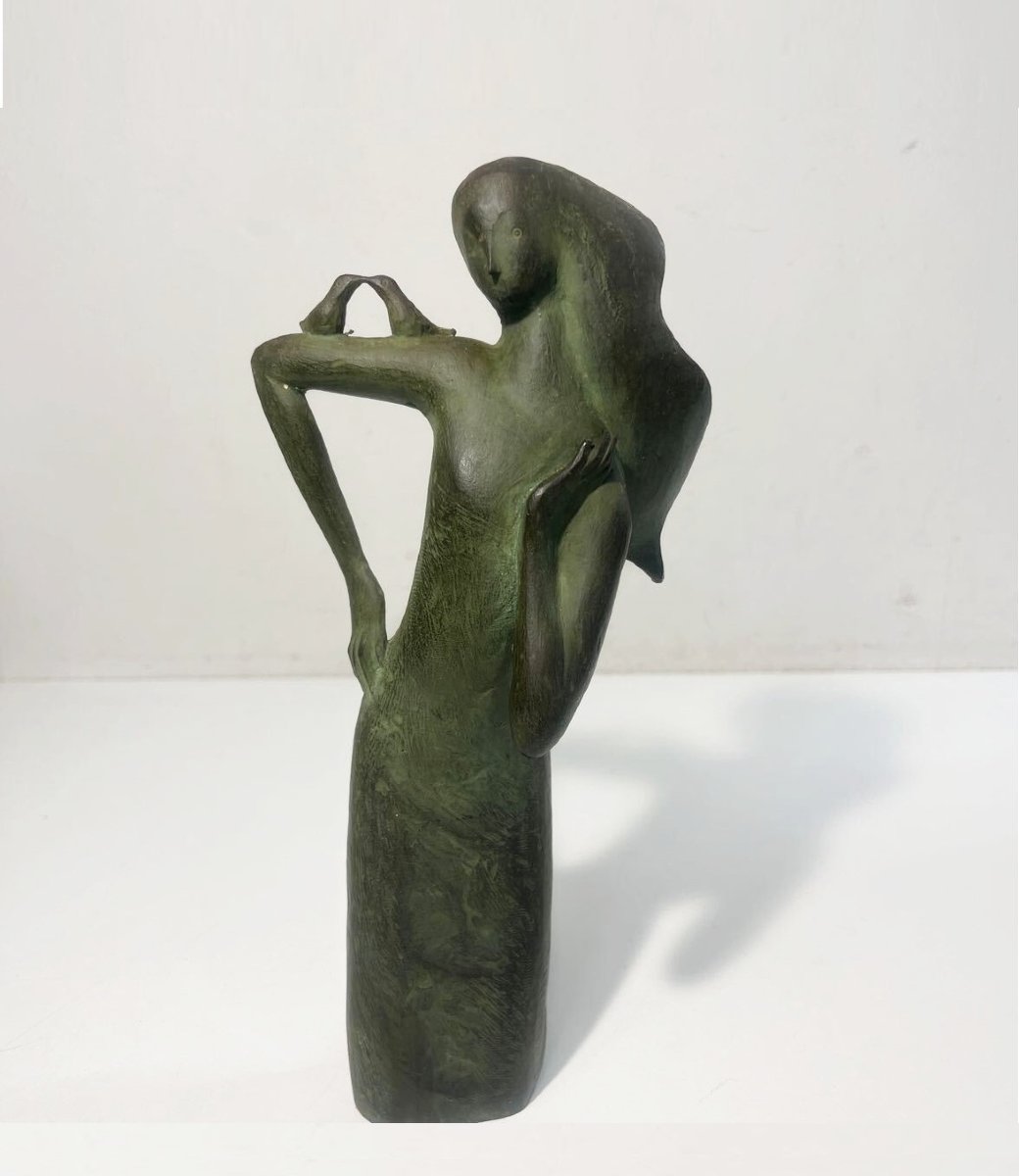 Woman With A Bird – Bronze, Circa 1950 – Vintage Japanese Piece