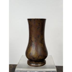 Small Bronze Vase With A Nuanced Patina – Meiji, Japan