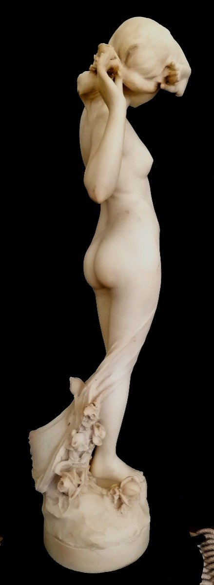 L. Felli - Sculpture En Marbre - Nymphe Debout Tenant Un Bouquet De Fleurs - Florence XIX-XX Em-photo-1