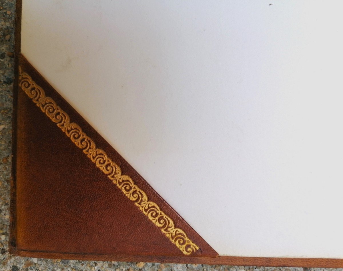 Desk Pads - Document Holder - Decor With The Arms Of Frances - Gilded Leather With Small Iron - 20th Century --photo-1