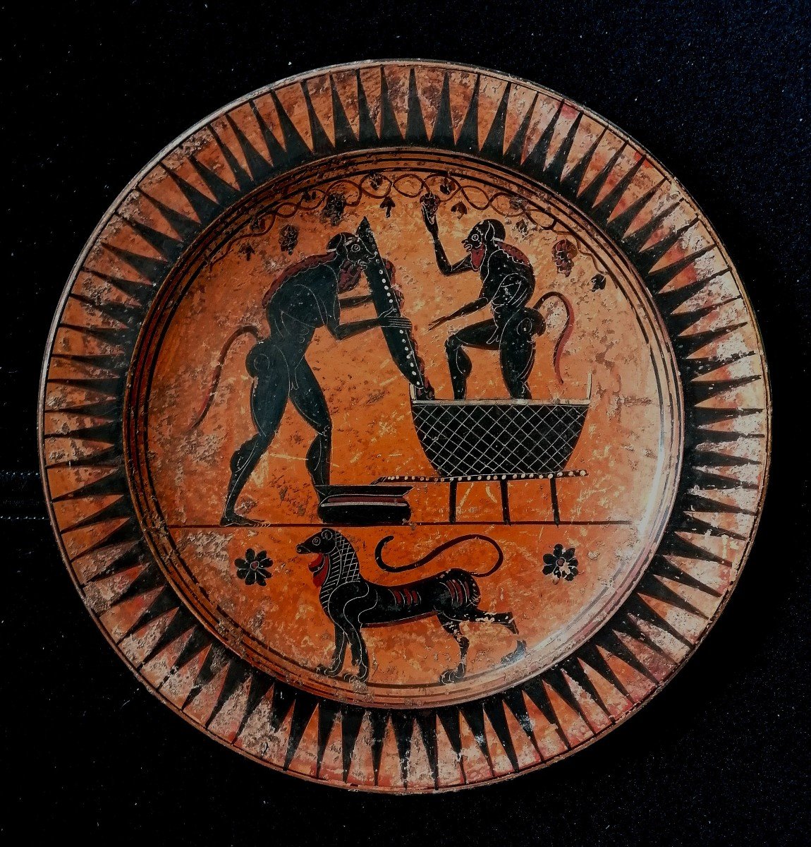 Ceramic Dish After Antique - Greek Or Etruscan Art - 19th Century - 34 Cm -