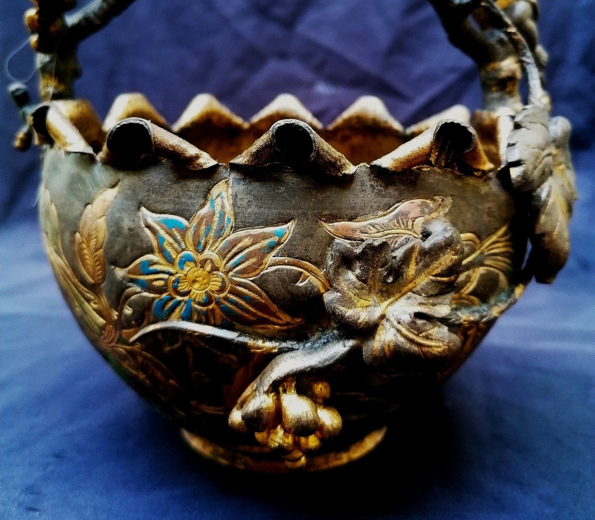 Panier - Bronze et Laiton Doré - Argenté - Emaillé - Naturaliste - XIXème - Japonisant - Vigne -photo-5