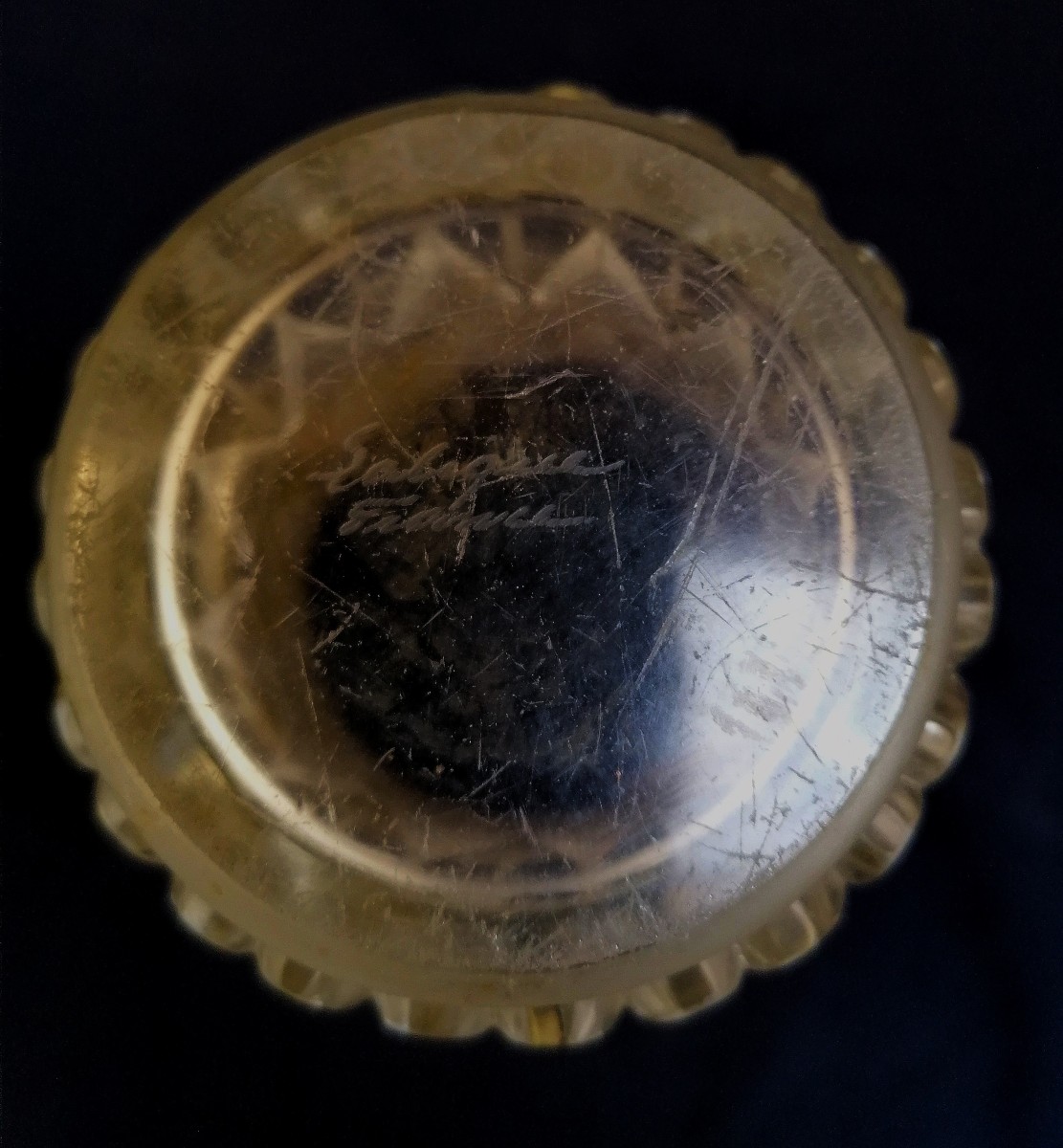 LALIQUE FRANCE - MODELE FEUILLES - CIRCA 1934 - FOND BLANC DEPOLI - PARFAIT ETAT --photo-3