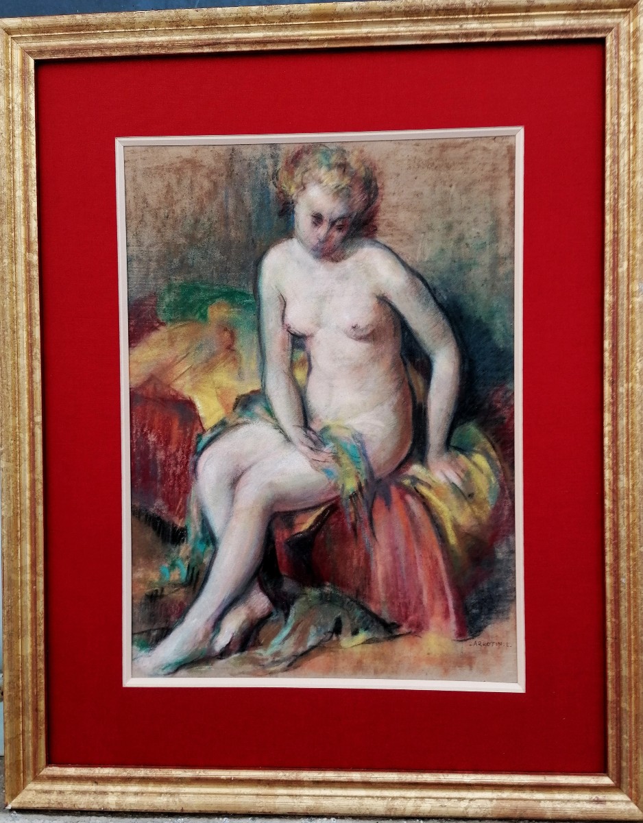 LEON ARROTIN - ECOLE BELGE - PASTEL ET TECHNIQUE MIXTE - NU ASSIS - XXEME -