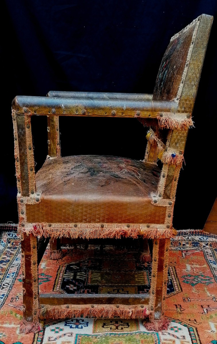 Renaissance Armchair With Cordovan Leather Cover - Tetrel Upholsterer --photo-3