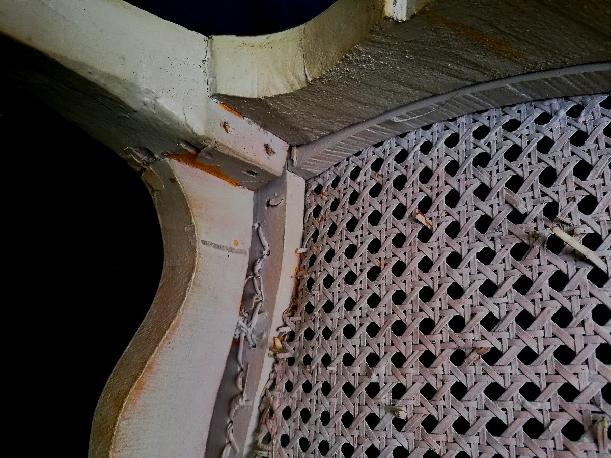 CHAISE RELAQUEE ET CANNEE D'EPOQUE LOUIS XV OU REGENCE - XVIIIEME SIECLE-photo-1