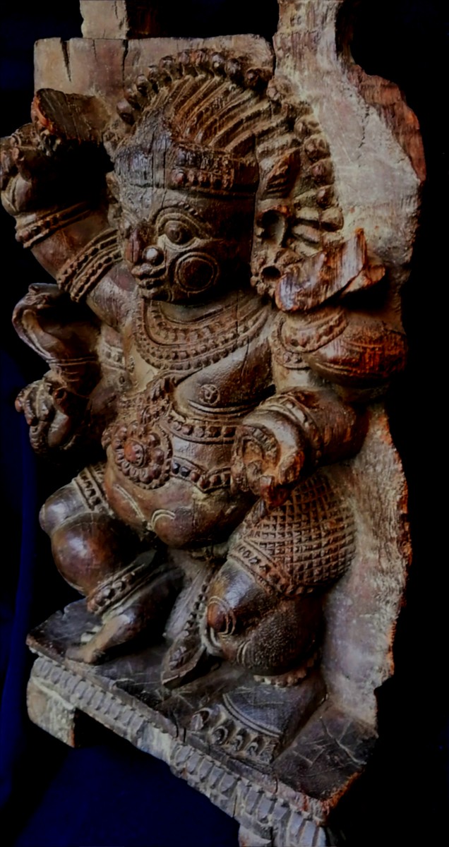 High Relief In Carved Wood - Bhairava Terrifying Form Of Shiva - India - 17th-18th Century --photo-2