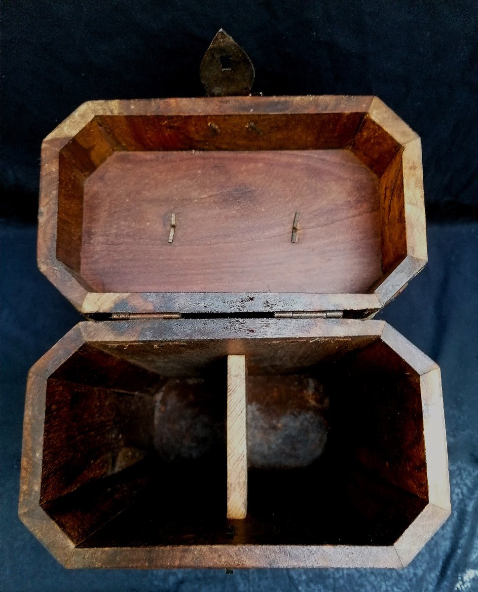 CONTENER - COFFRE - BOITE A BOUTEILLES DE VIN - BOIS EXOTIQUR BARDE DE CUIVRE REPOUSSE - XIXEME-photo-3